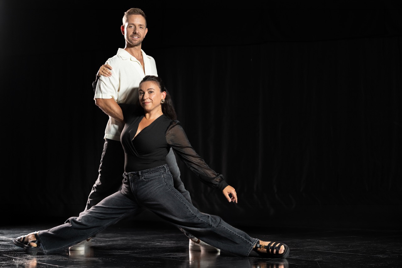 Maxime & Torri — The lunge